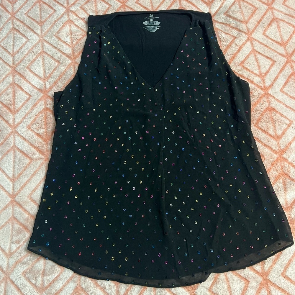 #85 Black blouse, with colored accent - Picture 3 of 5